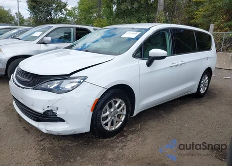 2017 Chrysler Pacifica Touring from USA, damaged, VIN 2C4RC1DG8HR720174